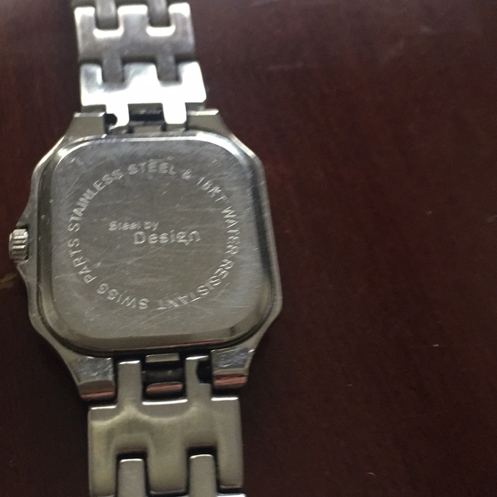 Watch - Picture 3 of 5
